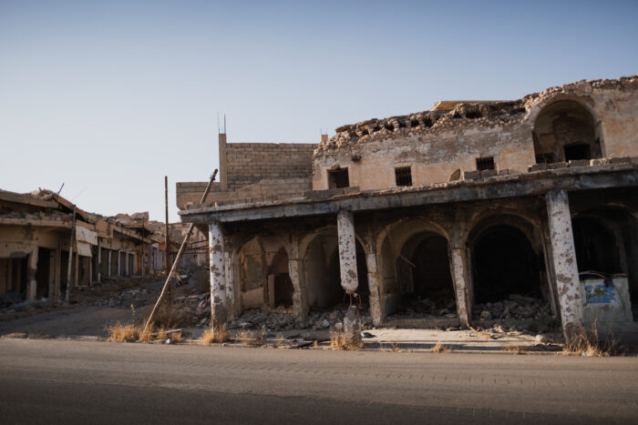 Foto der zerstörten Stadt Shingal